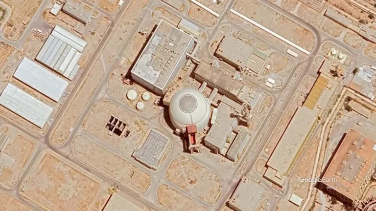 Irã se compromete a não ter armas nucleares em acordo provisório com os EUA