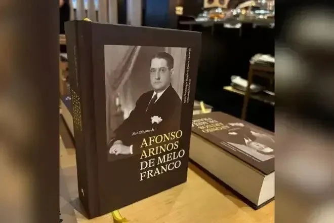 Livro mostra por que o mineiro Afonso Arinos segue relevante após 120 anos