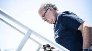 “Vamos encarar como uma final”, diz Bielsa antes de Uruguai x Espanha