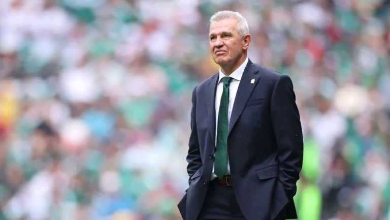 Por que o técnico do México tem o apelido de “Vasco”