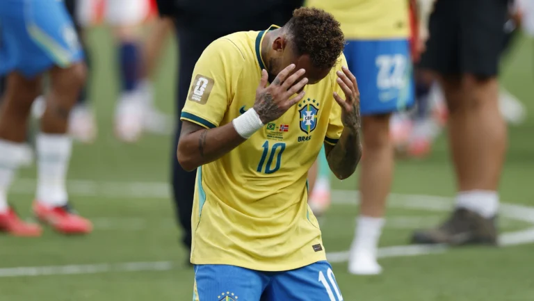 Neymar indica fim de ciclo na Seleção após queda na Copa: “Agora acabou”