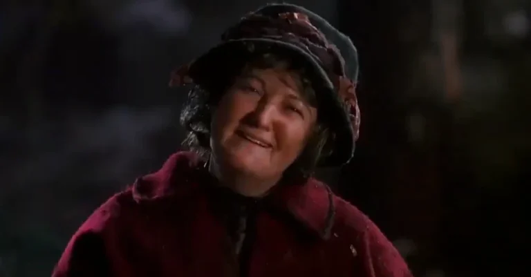 Brenda Fricker, atriz de “Esqueceram de Mim 2”, morre aos 81 anos