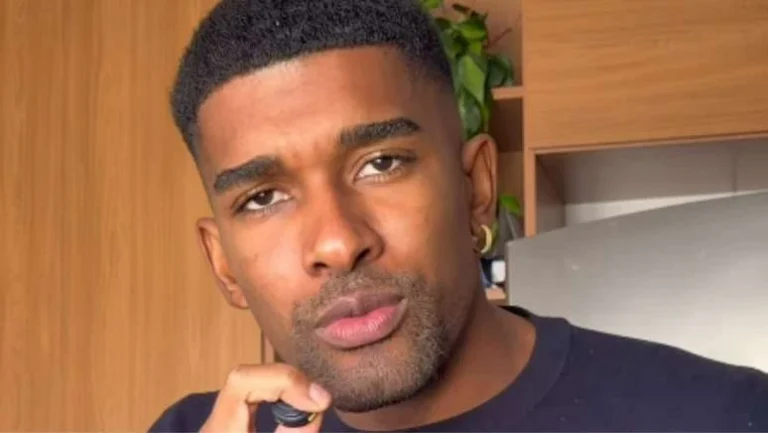 Influenciador relata caso de injúria racial em prédio, escreve carta irônica a morador e recebe apoio de Ivete Sangalo