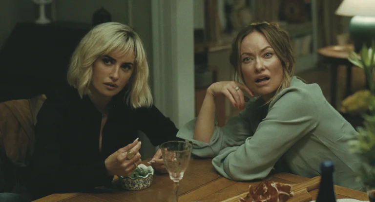 “Completamente apaixonada”, diz Olivia Wilde sobre beijo em Penélope Cruz