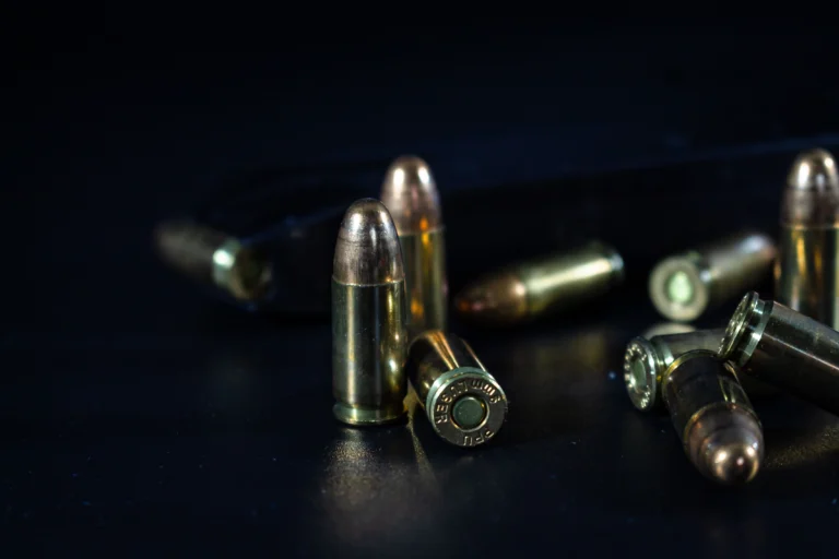 Mortes violentas caem 8,2% no Brasil em 2025; sete estados registram alta