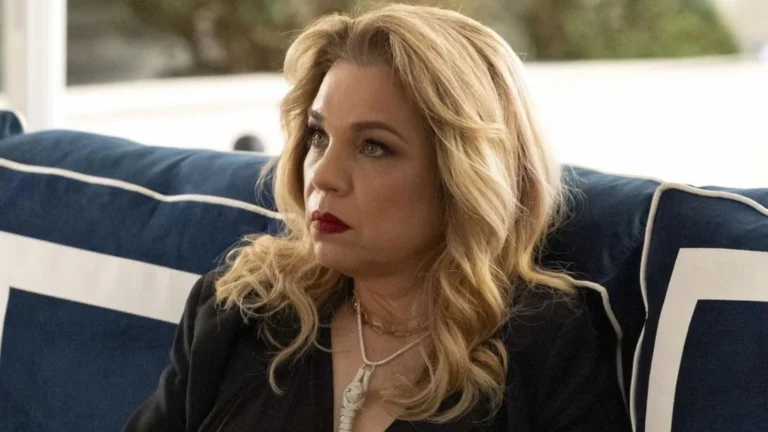 “Quem Ama Cuida”: Pilar dá golpe para ficar com joalheria da família