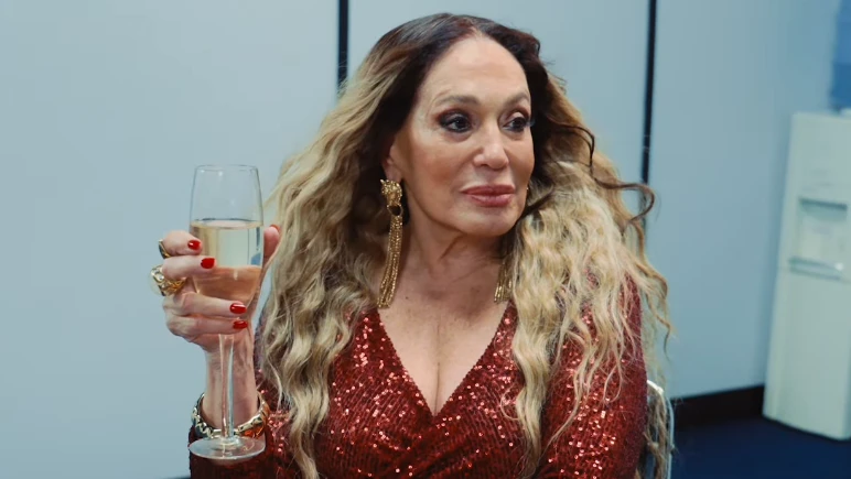 Susana Vieira se envergonha após criticar atriz e Lilia Cabral discordar