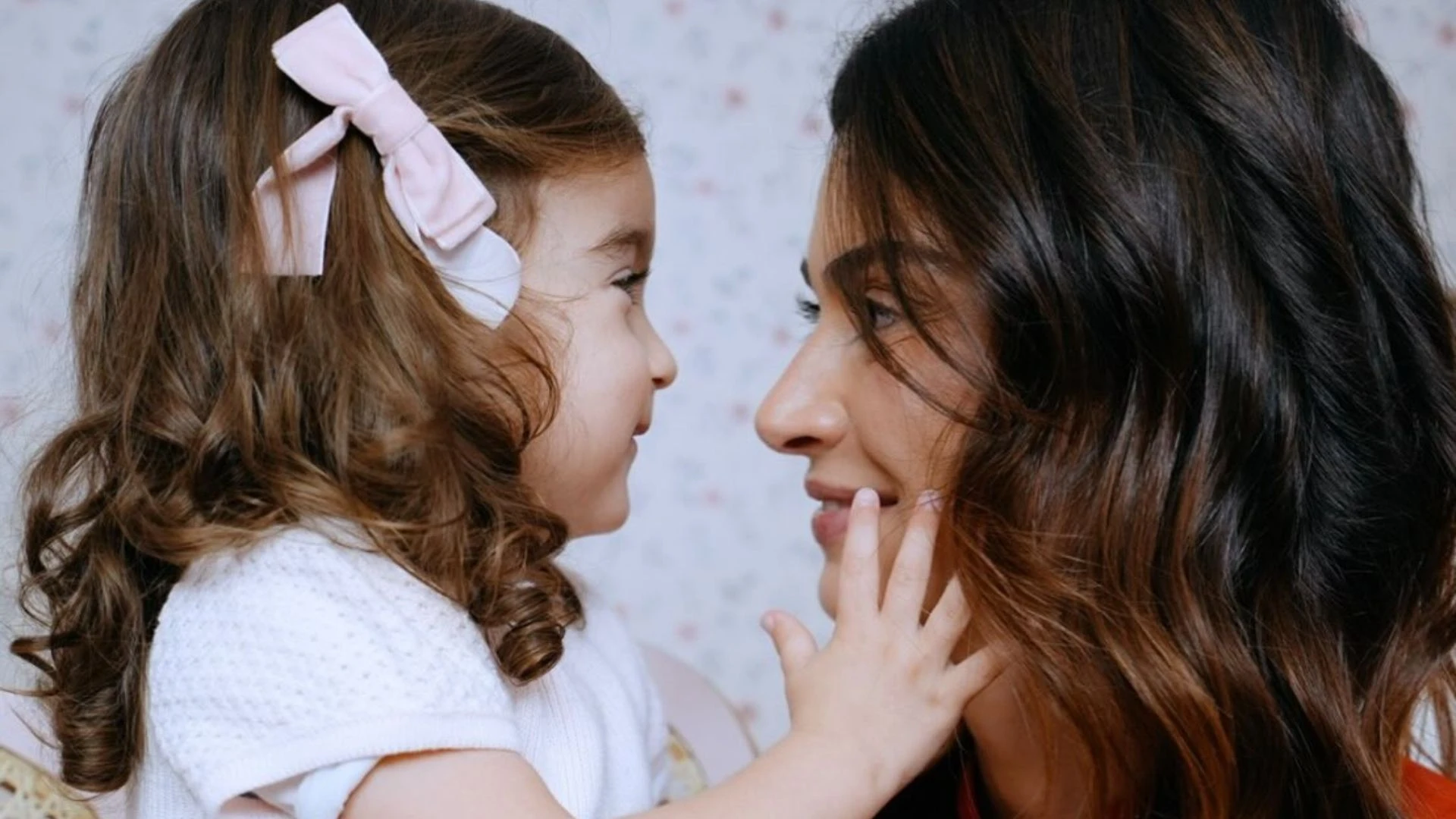 Thaila Ayala celebra 3 anos da filha Tereza e relembra cirurgia cardíaca