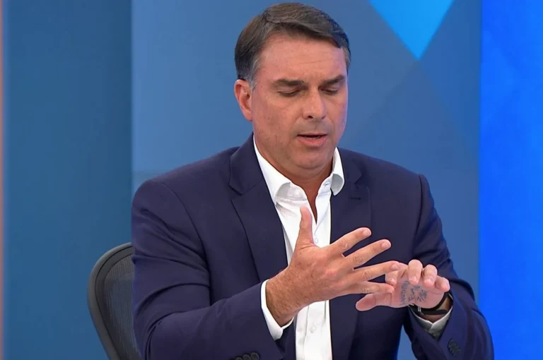 Patrocínio de Vorcaro foi “de boa fé”, diz Flávio sobre filme “Dark Horse”