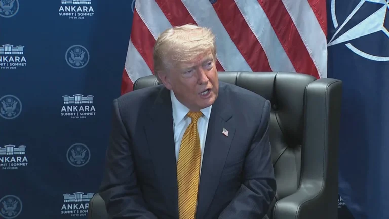 Trump cancela ataque ao Irã após pedido para fechar acordo