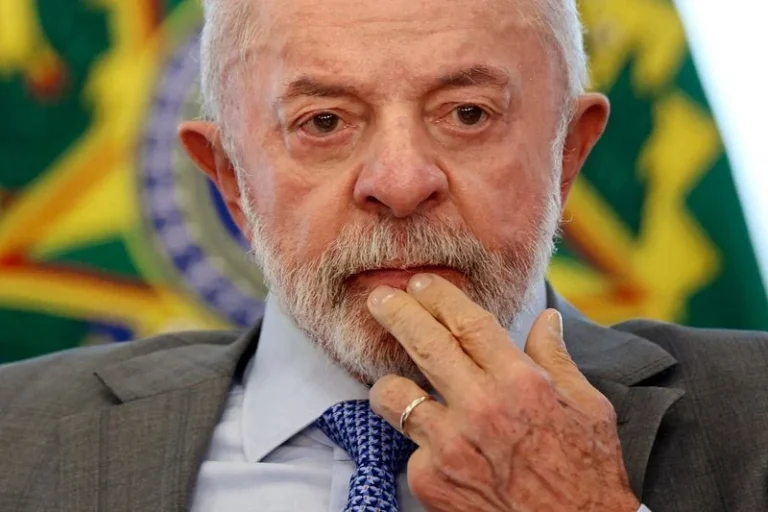 Lula é aconselhado a adotar ajuste rápido em 2027, mas sem “Plano Levy”