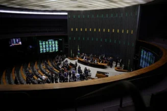 Sem acordo, PL da misoginia fica para próximo esforço da Câmara
