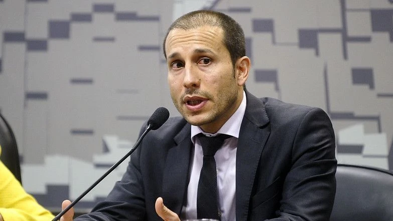 Quem é William Murad, número 2 que assumiu o comando da PF