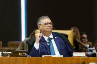 Dino pede que pronunciamento de Cármen seja enviado a Lula e ao Itamaraty