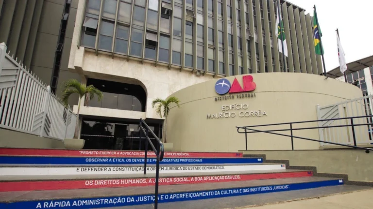 OAB-DF abre processo ético contra escritório de esposa de Moraes
