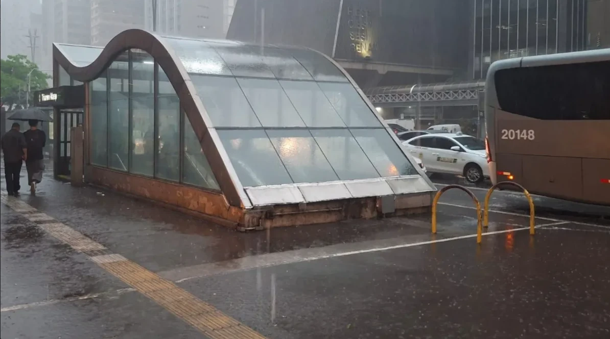 São Paulo registra chuva forte neste sábado (5); Defesa Civil mantém alerta