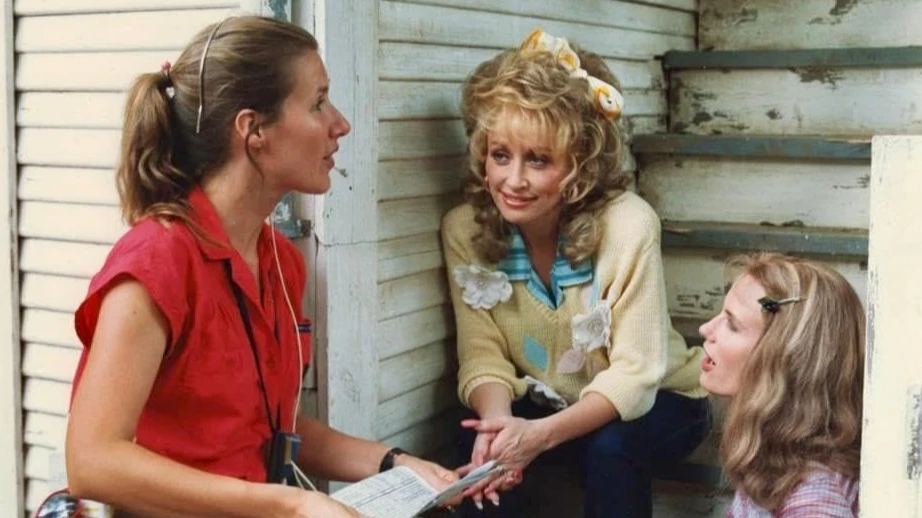 Dolly Parton ouviu de diretor que era ruim como atriz: 
