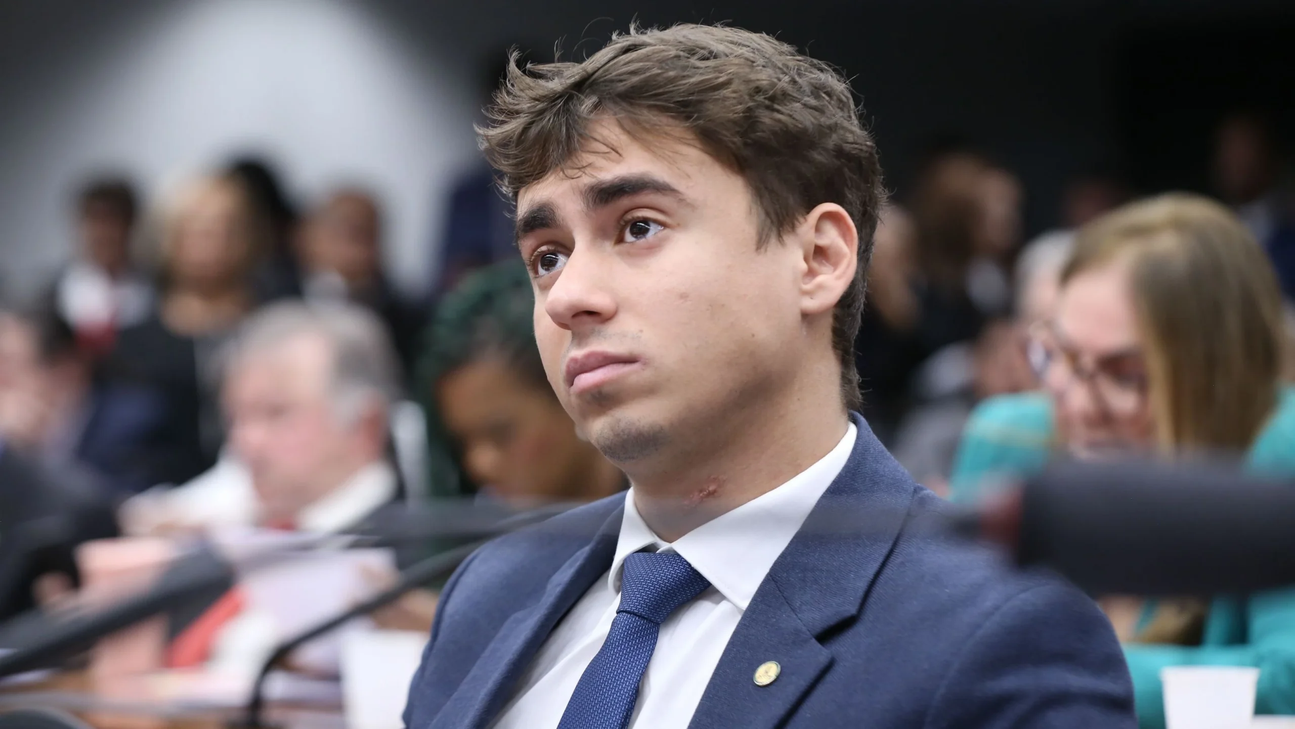 TRE intima Meta e X sobre laudo atribuido à PF postado por Nikolas