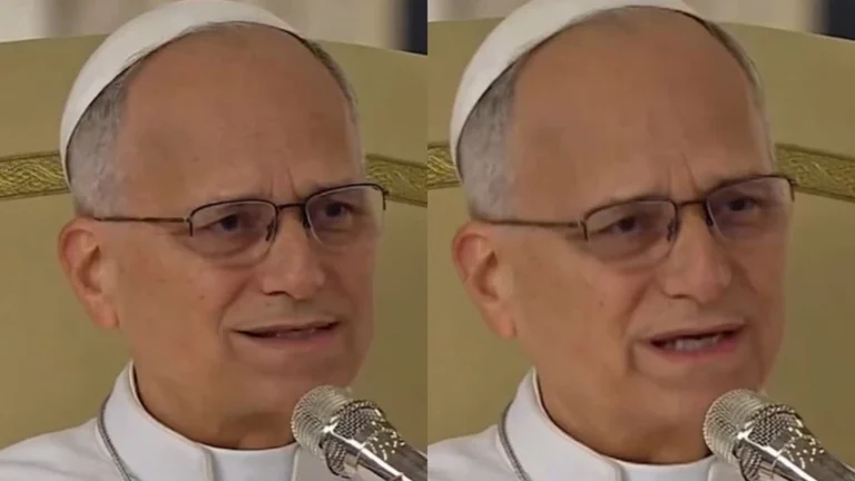 Papa Leão XIV volta ao Vaticano após cirurgia por câncer no pulmão e emociona fiéis