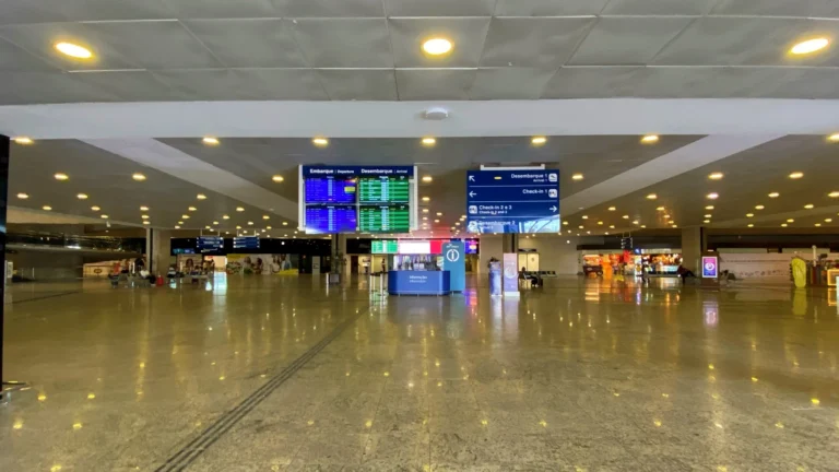 MG: Mau tempo suspende operações do Aeroporto de Confins por quase uma hora