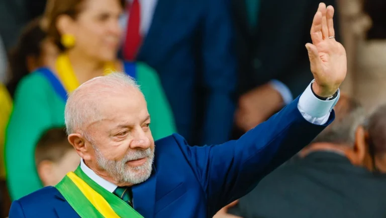 Gerp: 49% dos brasileiros desaprovam governo Lula; 45% aprovam