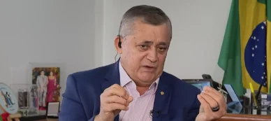 À CNN, Guimarães diz que governo espera que Trump reconheça vitória de Lula