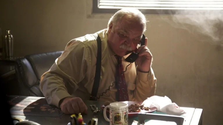 Morre ator de “Como Enlouquecer Seu Chefe” aos 78 anos, diz site