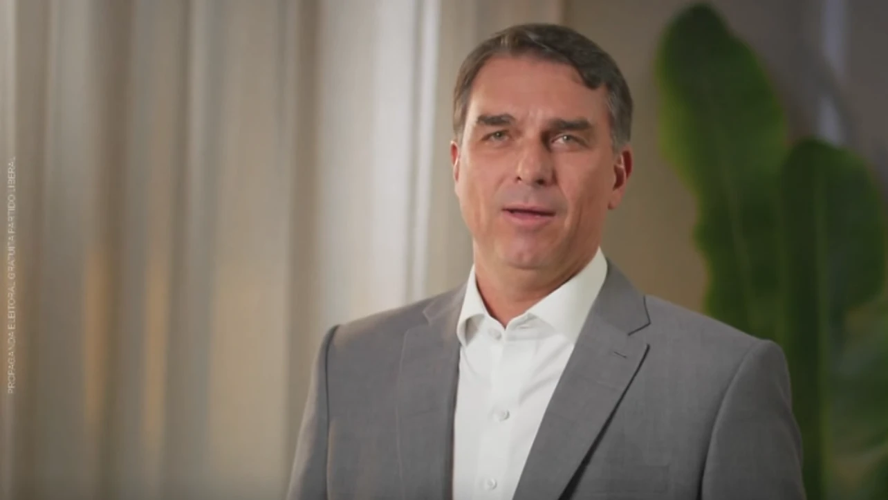 Flávio tem cidadania italiana desde 2023, diz governo local