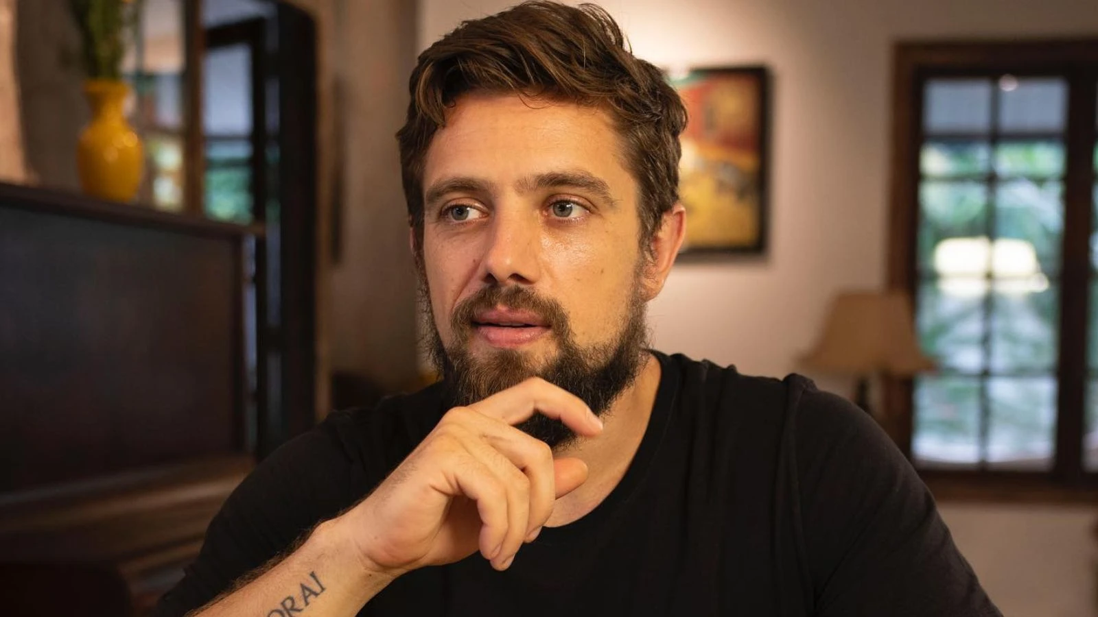 Rafael Cardoso fala sobre vício e recuperação: 