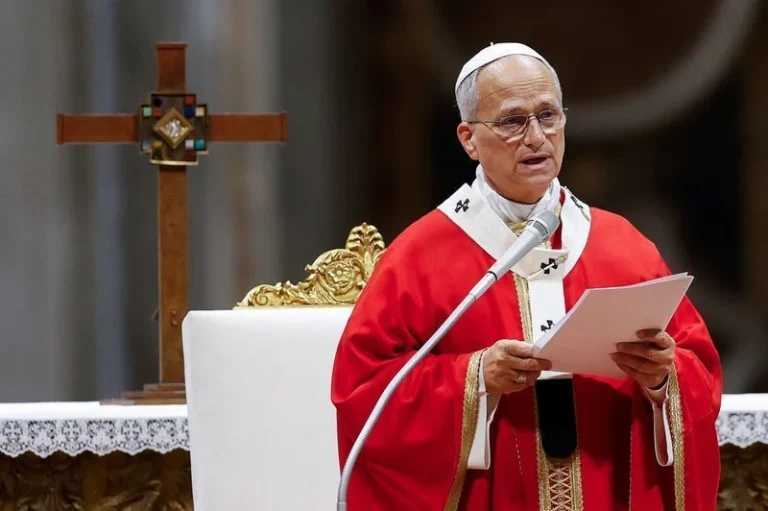 Papa Leão XIV revela nódulo no pulmão e diz que passará por cirurgia